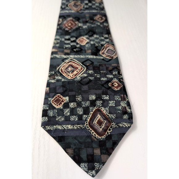 Bugatti Vintage Men’s 100% Silk Blue Geometric Diamond USA Tie – 58” x 3.75” - Picture 4 of 9